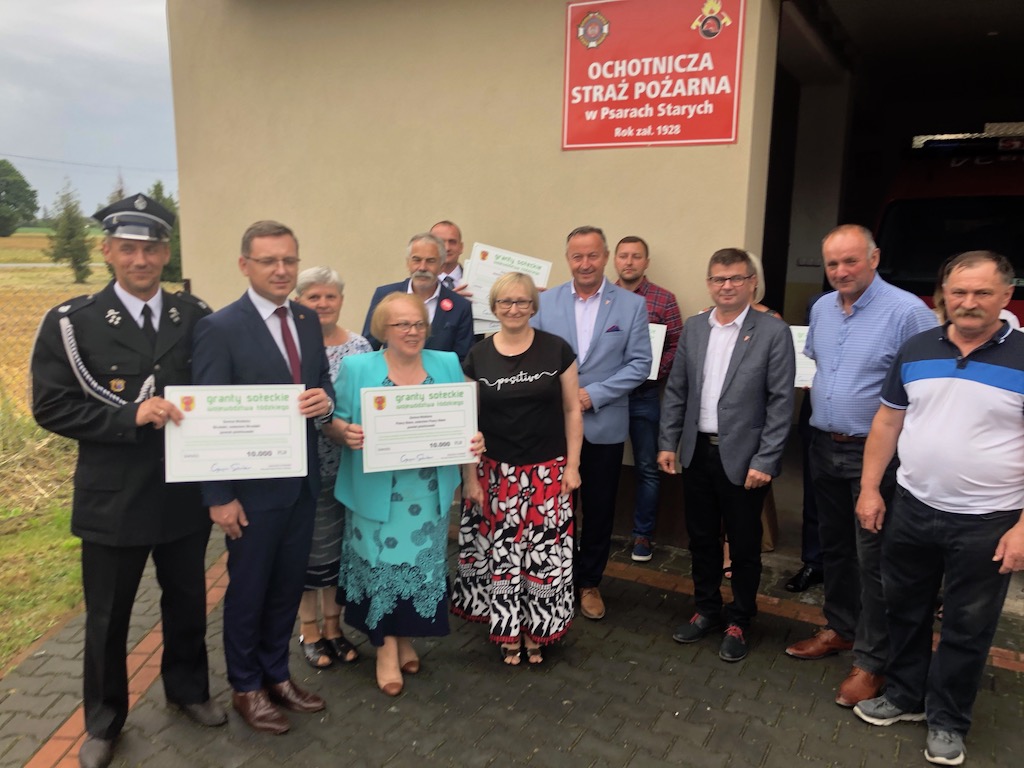 10 tysięcy złotych dla sołectwa Karlin