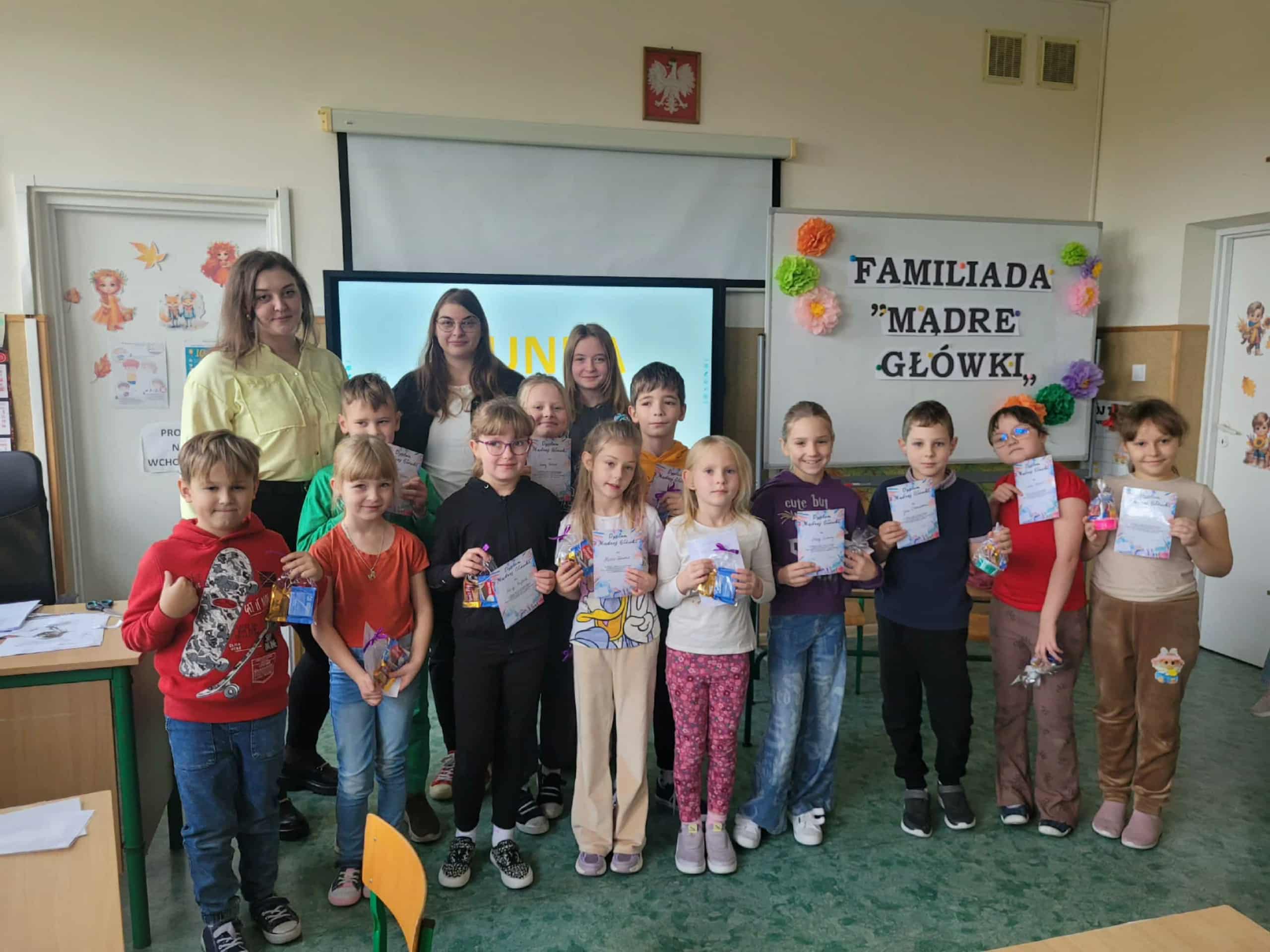Familiada „ Mądre Główki” w SP w Babach 