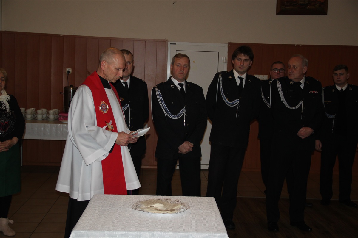 Wigilia strażacka w Moszczenicy