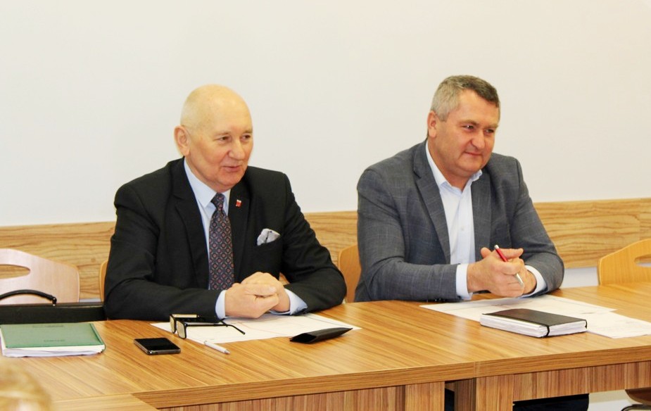 Wspólnie z gminą Grabica wyremontujemy drogę