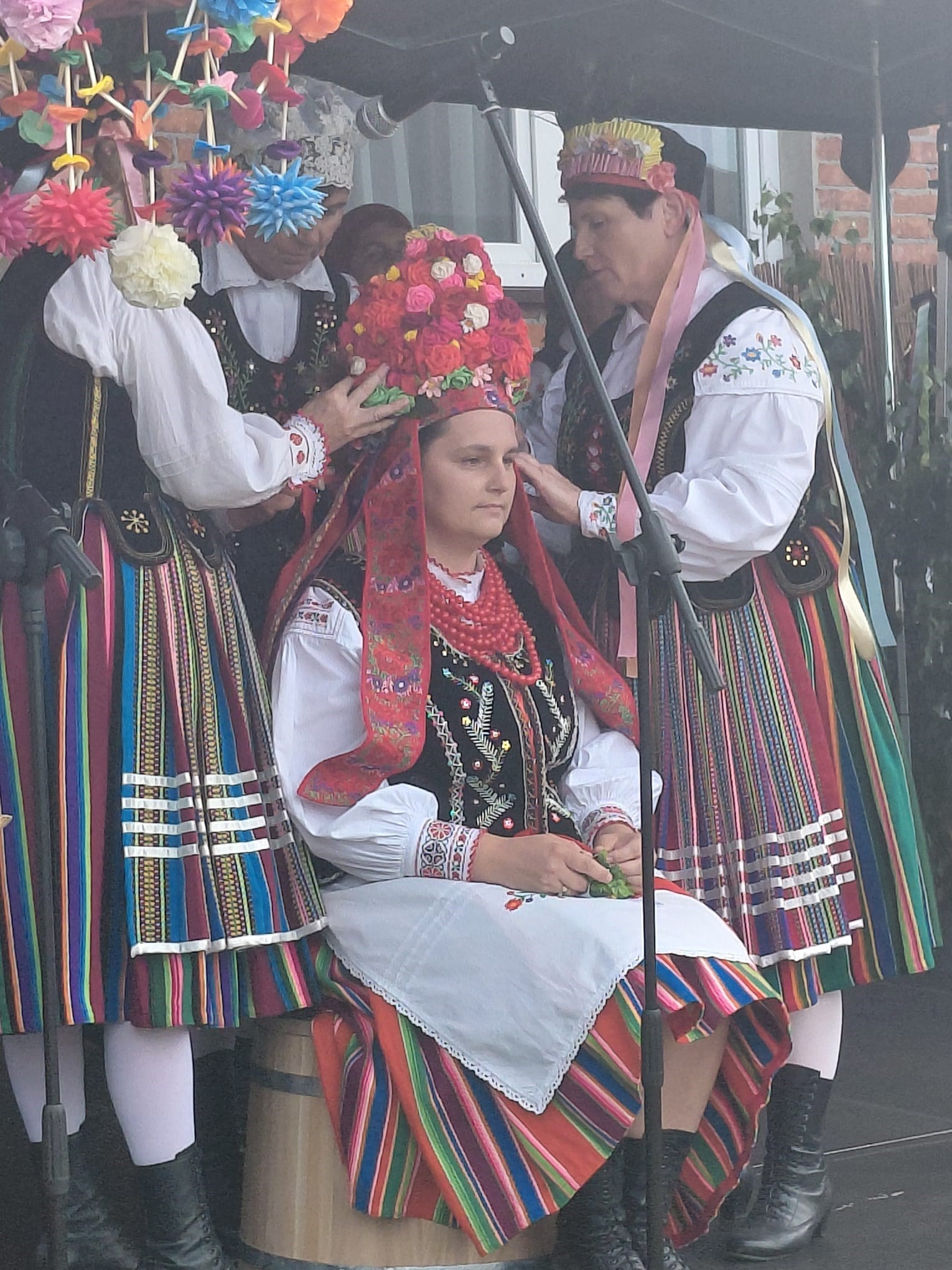 Staropolskie wesele w Gazomi Starej – tradycja, która łączy pokolenia