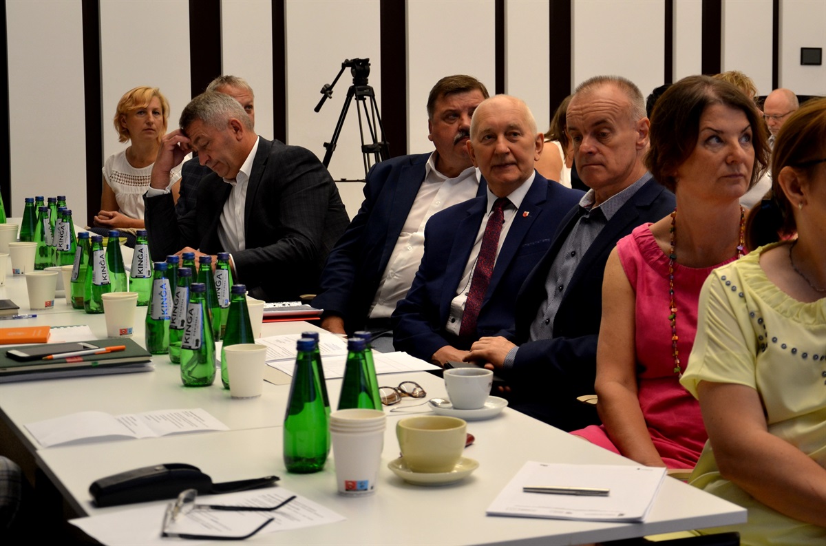 Blisko 7 milionów zł dla Moszczenicy