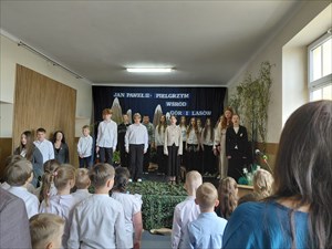 Uroczysty Dzień Patrona w Szkole Podstawowej im. św. Jana Pawła II w Gazomi