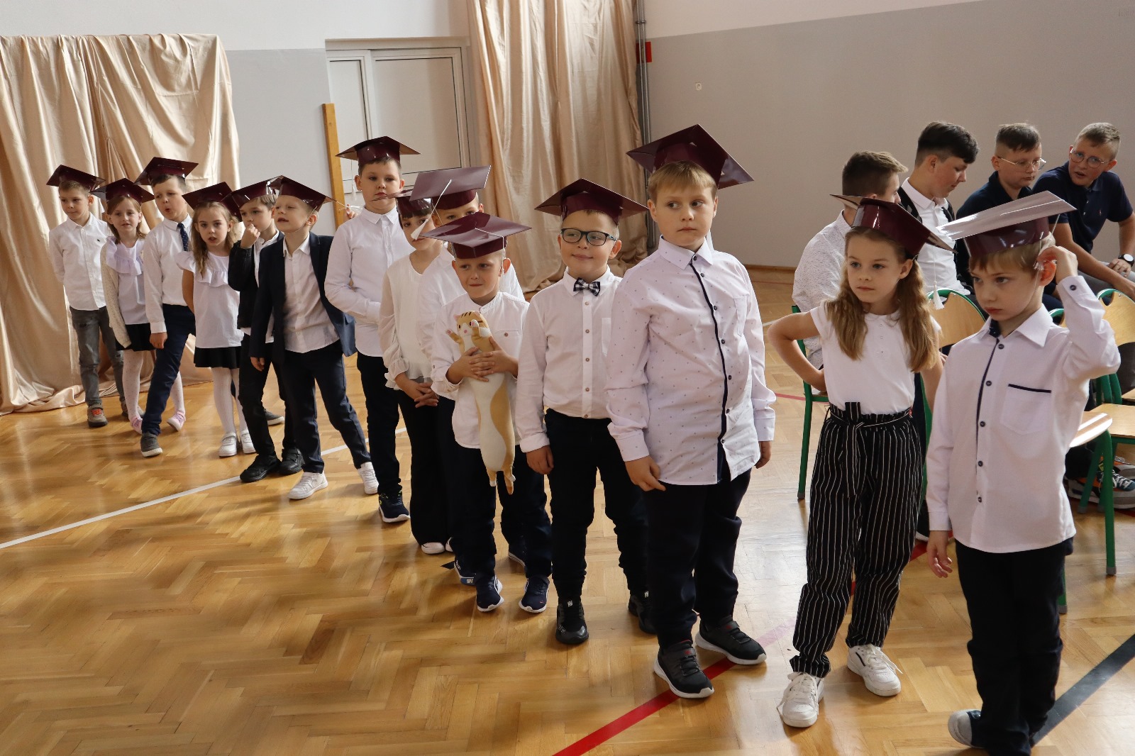 Uczniowie SP  Srocku  ślubowali i świętowali