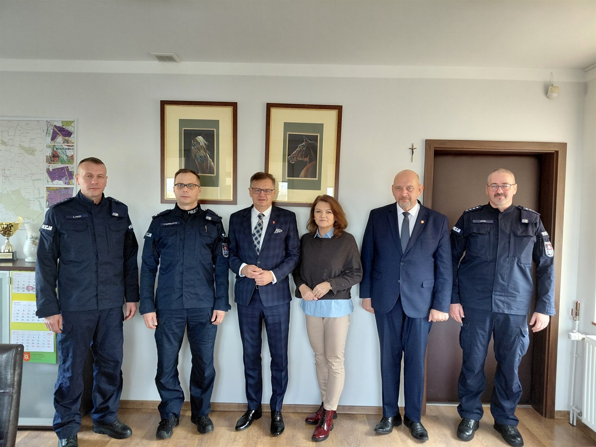 Posterunek Policji w Moszczenicy