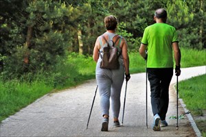 Aktywni i zdrowi seniorzy – Gmina Moszczenica pozyskała środki na nowe zajęcia