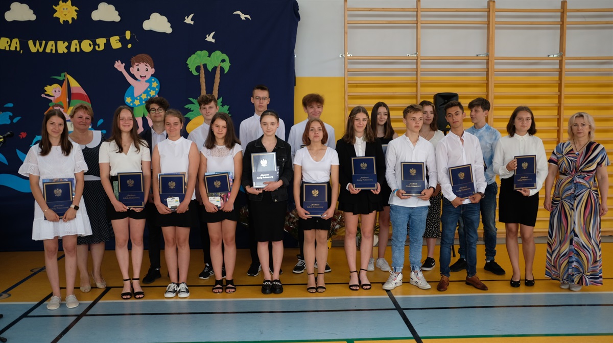 Zakończenie roku w SP Jarosty